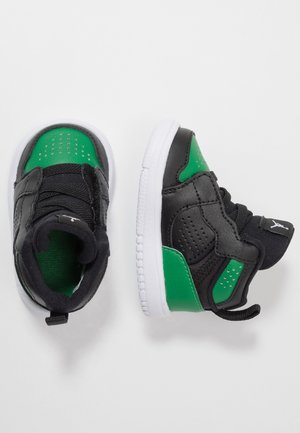 Koripallokengät - black