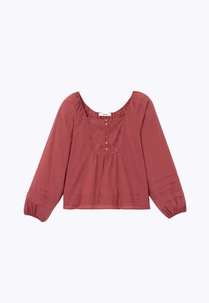 Blouse bordeaux à manches longues, col rond, fermeture à boutons sur le devant, panneau brodé et accents plissés aux manches et en bas.