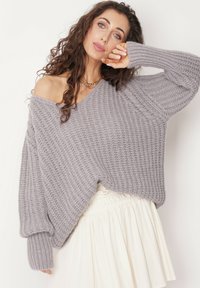 ANGELL - Sweter