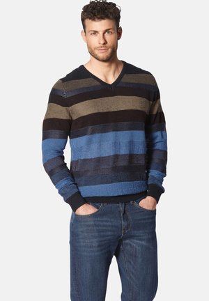 Strickpullover mit V-Ausschnitt und horizontalen Streifen in Blau, Schwarz, Braun und Olivgrün, aus strukturiertem Stoff mit gerippten Bündchen.