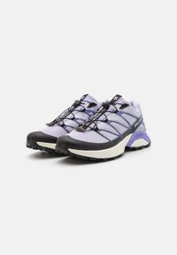 Salomon Sportstyle XT PATHWAY 2 UNISEX - Športni copati - purple heather/footwear silver/aster purple