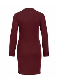 Vestito aderente a maniche lunghe color mogano realizzato in tessuto a coste, con scollo rotondo e spacchi laterali sull'orlo per facilitare i movimenti.