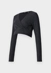 VMMKANVA GLITTER V NECK - Tops ar garām piedurknēm - black
