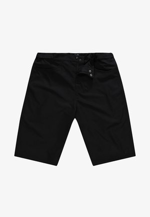 Černé šortky z lehkého materiálu, s plochým předním dílem, zapínáním na knoflík a dvěma bočními kapsami. Hladký povrch a uvolněný střih.