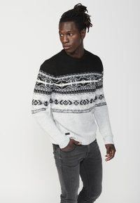 Koroshi - Sweter