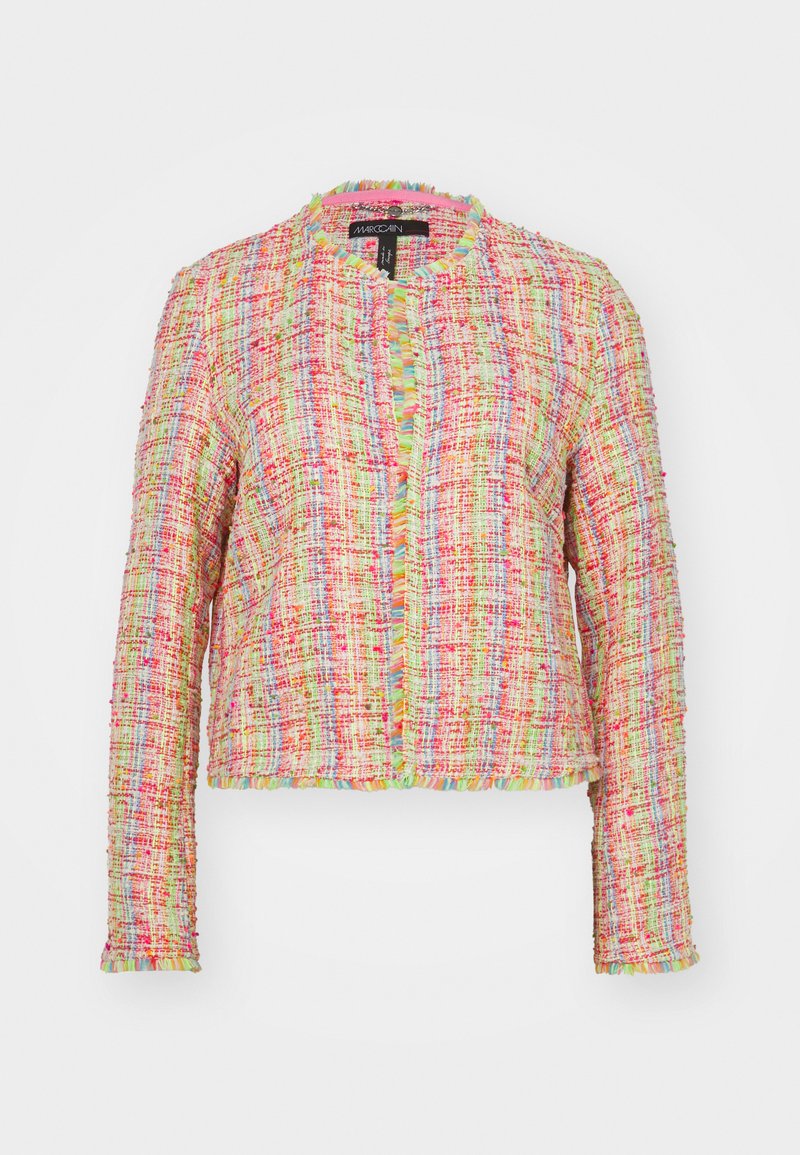 Bunte Tweedjacke mit einer Mischung aus Pink-, Gelb- und Grüntönen, mit einer strukturierten Oberfläche und fransigen Kanten entlang der Öffnung und Ärmel.