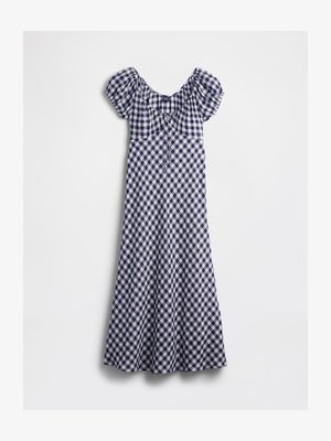 Navy ja valgete ruuduliste detailidega kleit puffvarrukatega, õlavarre alt avatud kaelus ja eest tihedalt istuv korpus, mis laieneb midi pikkuseks.