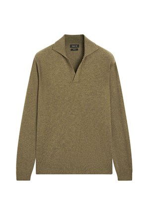 Strickpullover in Olivgrün mit weitem Schalkragen, gerippten Bündchen und Saum sowie V-Ausschnitt. Strukturierter Stoff mit dezenten Nähten.