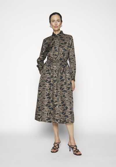 ASPESI ABITO - Robe chemise - nero