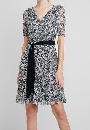 Vestido ligero - black