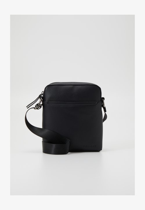 Pier One online Den nya kollektionen på Zalando