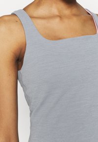 Nike Performance Sports T-shirts - mottled grey
