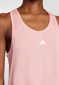adidas Performance ESSENTIALS różowy