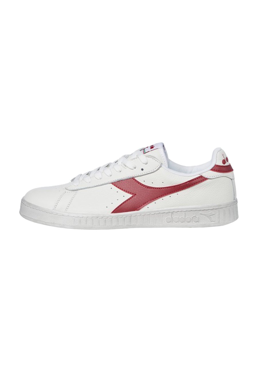 diadora basse bianche
