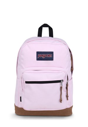 Lyserød Jansport rygsæk med sort hank, forreste lynlåslomme og brun ruskindbund på en hvid baggrund.