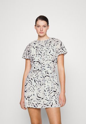 DRYKORN EVANORA * - Robe de jour - off-white