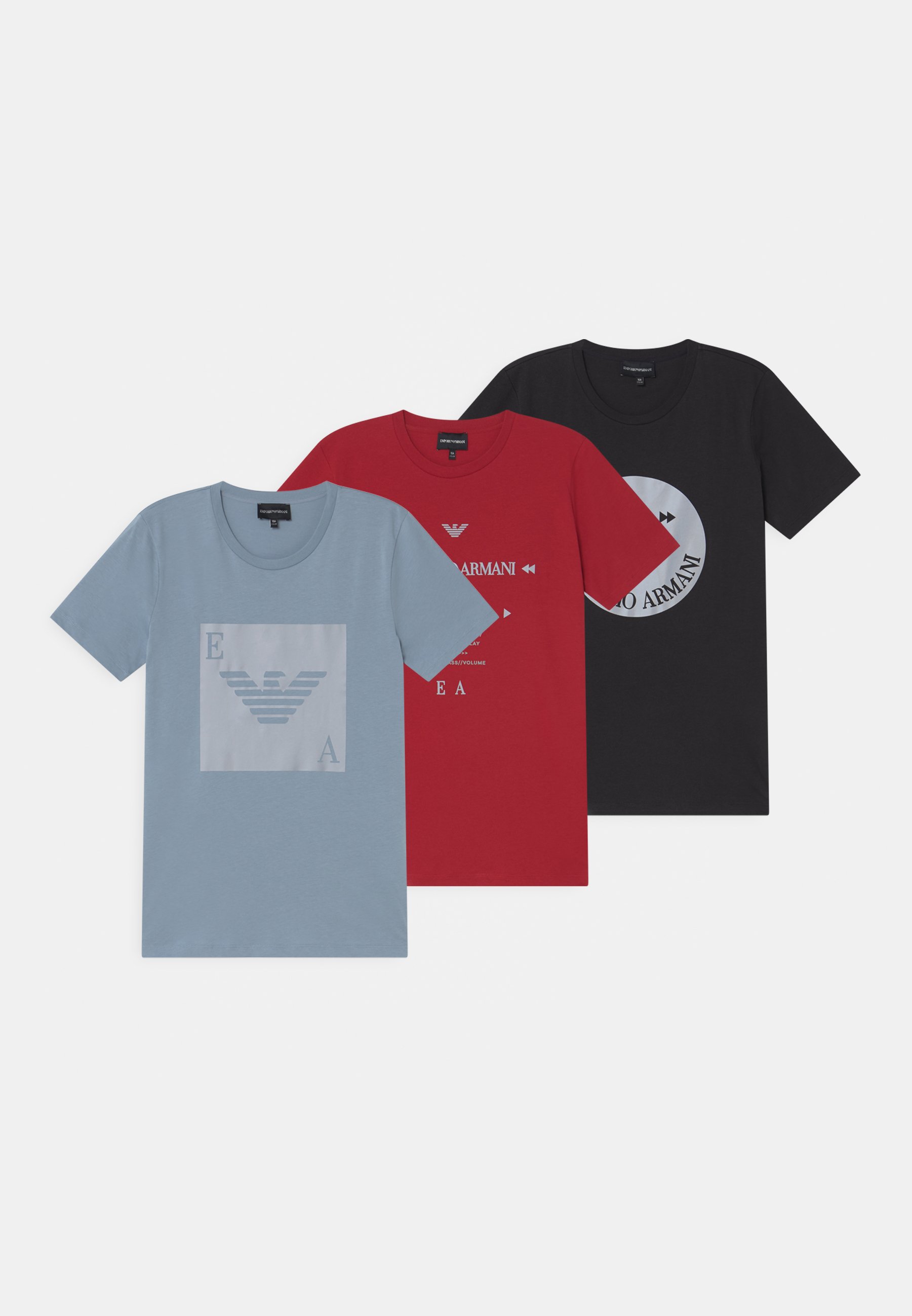 mockup blusa feminina