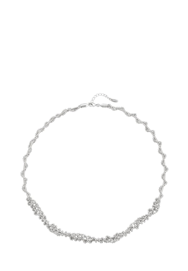 Collana in argento con motivi foglia intricati lungo una delicata catena, con piccoli effetti rotondi distribuiti. Dettaglio della chiusura regolabile.