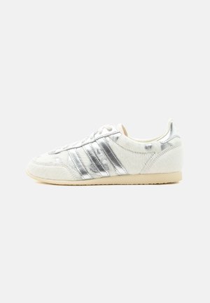 adidas Originals, JAPAN - Маратонки - cream white/silver-coloured metallic/warm vanilla