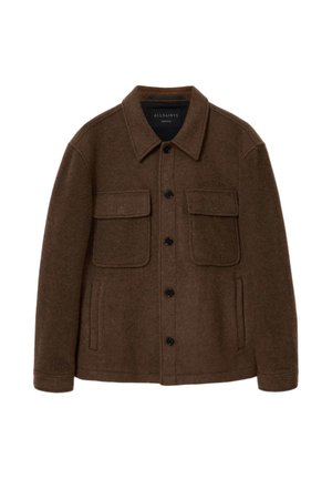 Brun uldjakke med krave, knaplukning, to forlommer og en let struktureret finish. Har et logo på brystet.