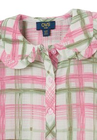 Blusa leggera a motivo a quadretti rosa e verde con colletto scallop e bottoni rosa, adatta per bambini di età compresa tra 3 e 4 anni.