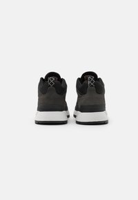 Timberland Sneakersy wysokie