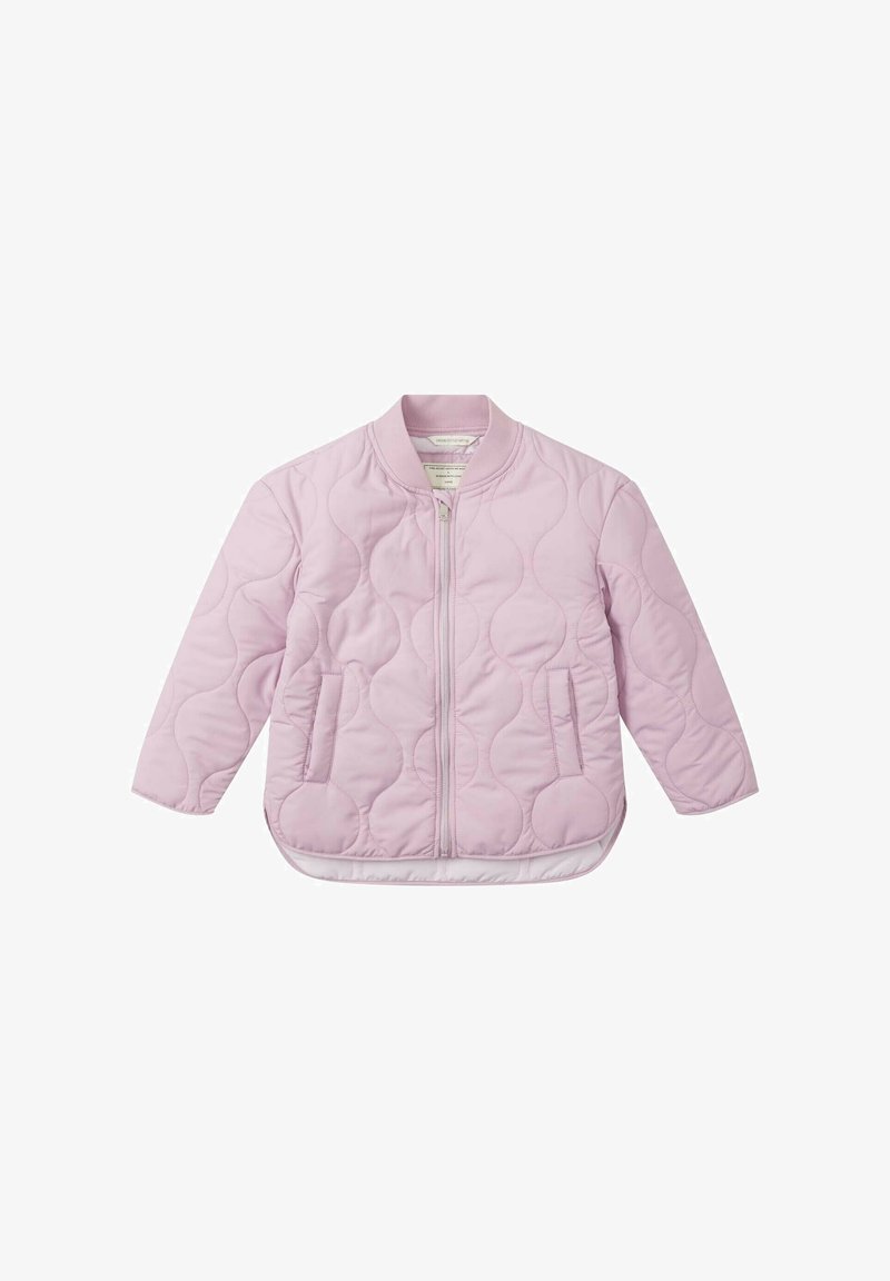 Veste matelassée rose clair avec fermeture éclair devant, col côtelé, manches longues et deux poches avant, conçue pour un usage décontracté.