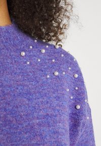 JDY Pullover - lilac