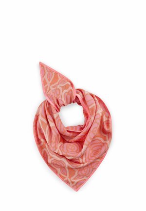 Pinkes und orangefarbenes gemustertes Stofftuch, gefaltet mit spitz zulaufendem Ende, das abstrakte Blumenmuster auf weißem Hintergrund zeigt.