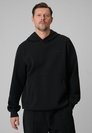 4F, - Bluza z kapturem