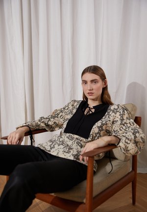 BALTA - Blouse - garian paradise
