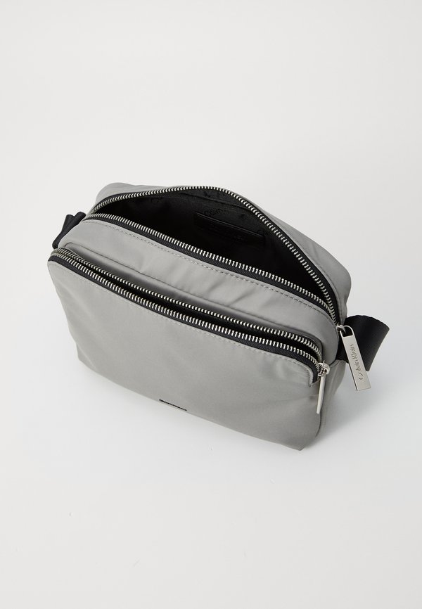 BUSINESS TECH CAMERA BAG - Cross body bag - rock ridge3