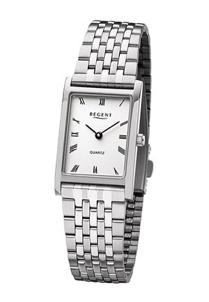 Montre-bracelet rectangulaire en quartz argentée Regent avec chiffres romains et bracelet en métal maillé.