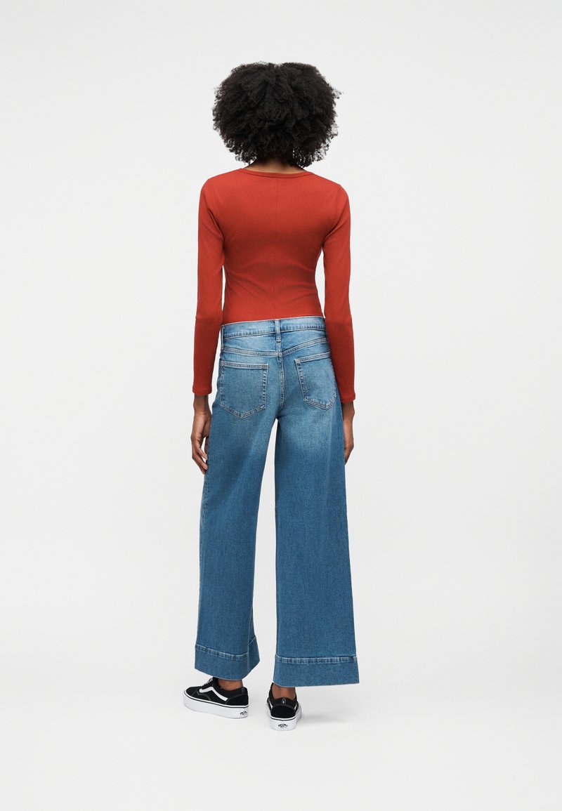 Jean GAP édition Limitée Femme Taille 10/30R - Déla Vé Foncé, Coupe Relax