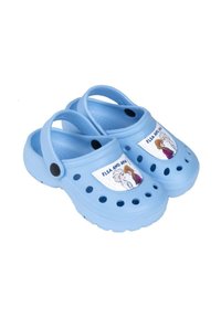 Zoccoli di plastica blu con fori di ventilazione e cinturino sul tallone. Presentano un'etichetta grafica di personaggi di un film d'animazione popolare sulla parte anteriore.
