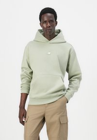 New Balance ALL DAY UNIFORM HOODIE UNISEX - Mikina - green