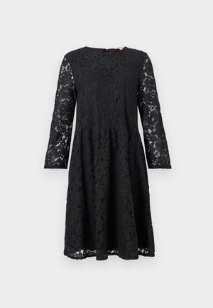 Sort blonde kjole med lange ærmer, rund udskæring, blomsterprint, samlet talje og en scallop afskæring.