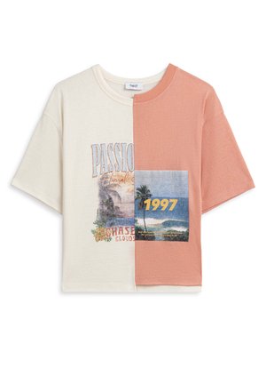 Twist, TWIST T-SHIRT PRINTED COLORBLOCK T-SHIRT - Print T-shirt - salmon
