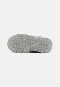 Superfit MARS UNISEX - Talvesaapad - blau/orange