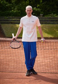 EA7 Emporio Armani TENNIS CLUB SERAFINO - Βασικό μπλουζάκι - star white