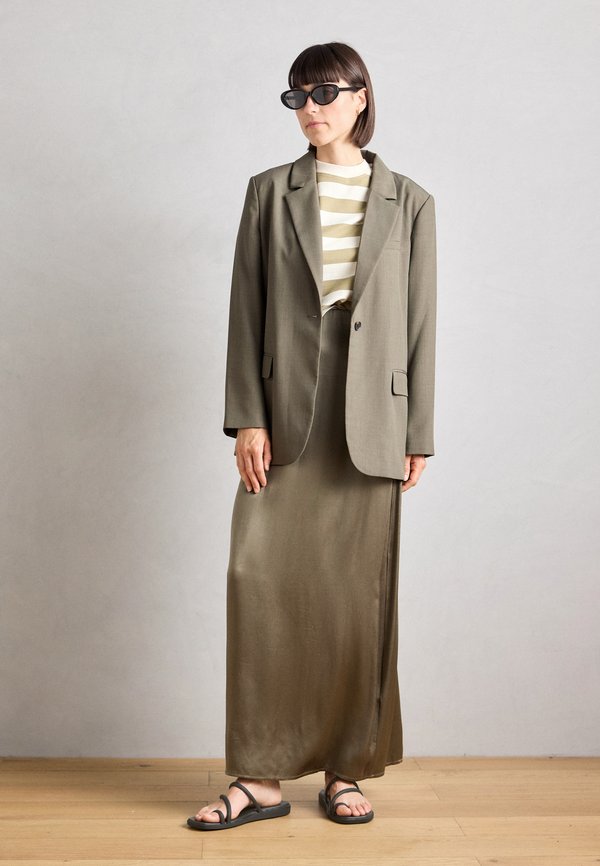 MIAMI - T-bar sandals3