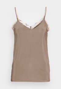 Camisole in satin marrone con pizzo lungo il colletto e le spalline, caratterizzata da un design a V e da una superficie liscia.