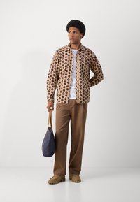 Scotch & Soda STRUCTURED PRINTED SHIRT - Camisa - blue/light brown
