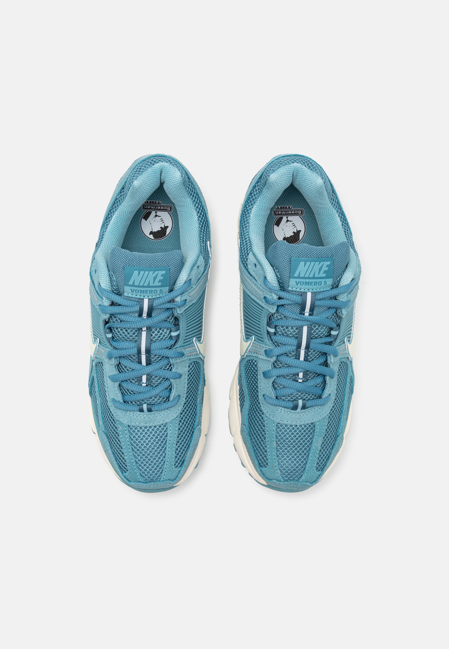 turquoise blue nikes