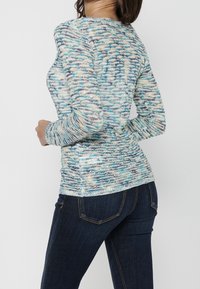 Koroshi Sweter