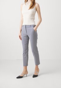 WEEKEND MaxMara Spodnie materiałowe