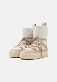Tommy Hilfiger LACE UP MONOGRAM  - Cizme de iarnă - beige