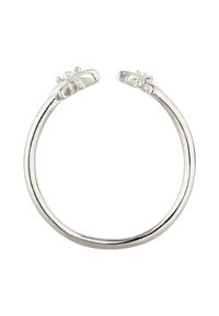 Silberner offener Ring mit einem glatten Band, das an beiden Enden dekorative Pfotenabdrücke aufweist, und einer polierten Metalloberfläche.