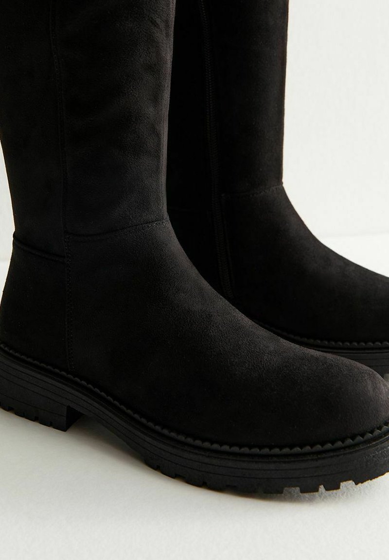 Bottes Noires New Look Taille 4 - Simili Cuir Plate - Occasion Femme