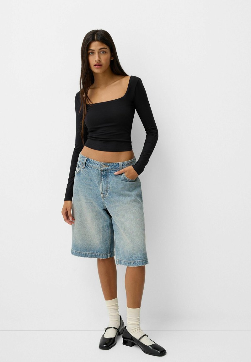 Bershka Longsleeve zwart